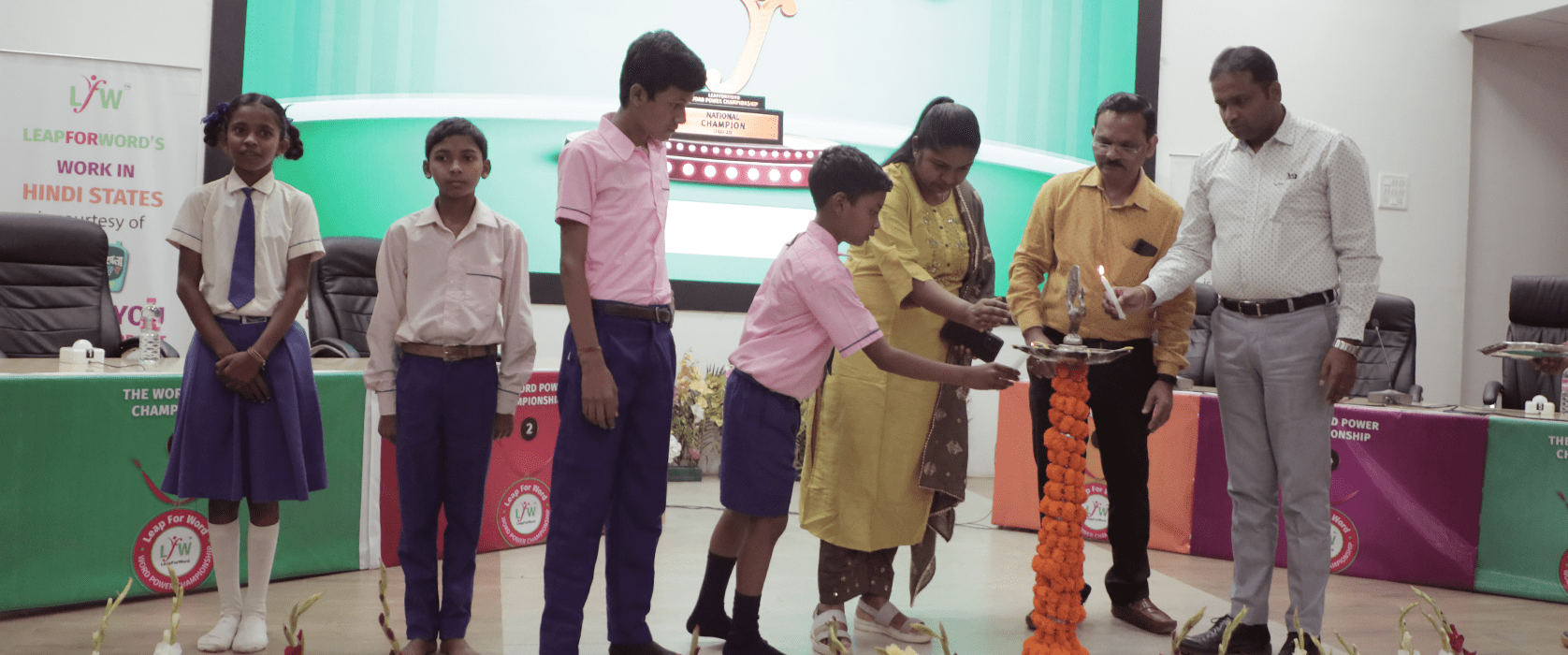 LeapForWord | Making India English Literate